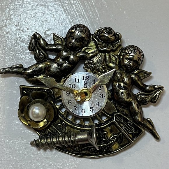 Brooch/Pin/Pendant - Picture 13 of 16